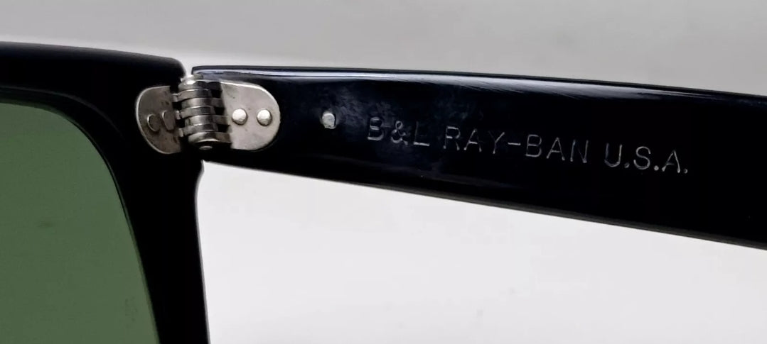 1980's RAYBAN B&L USA model Wayfarer II Acetato Black Don Johnson Rock POP 80s