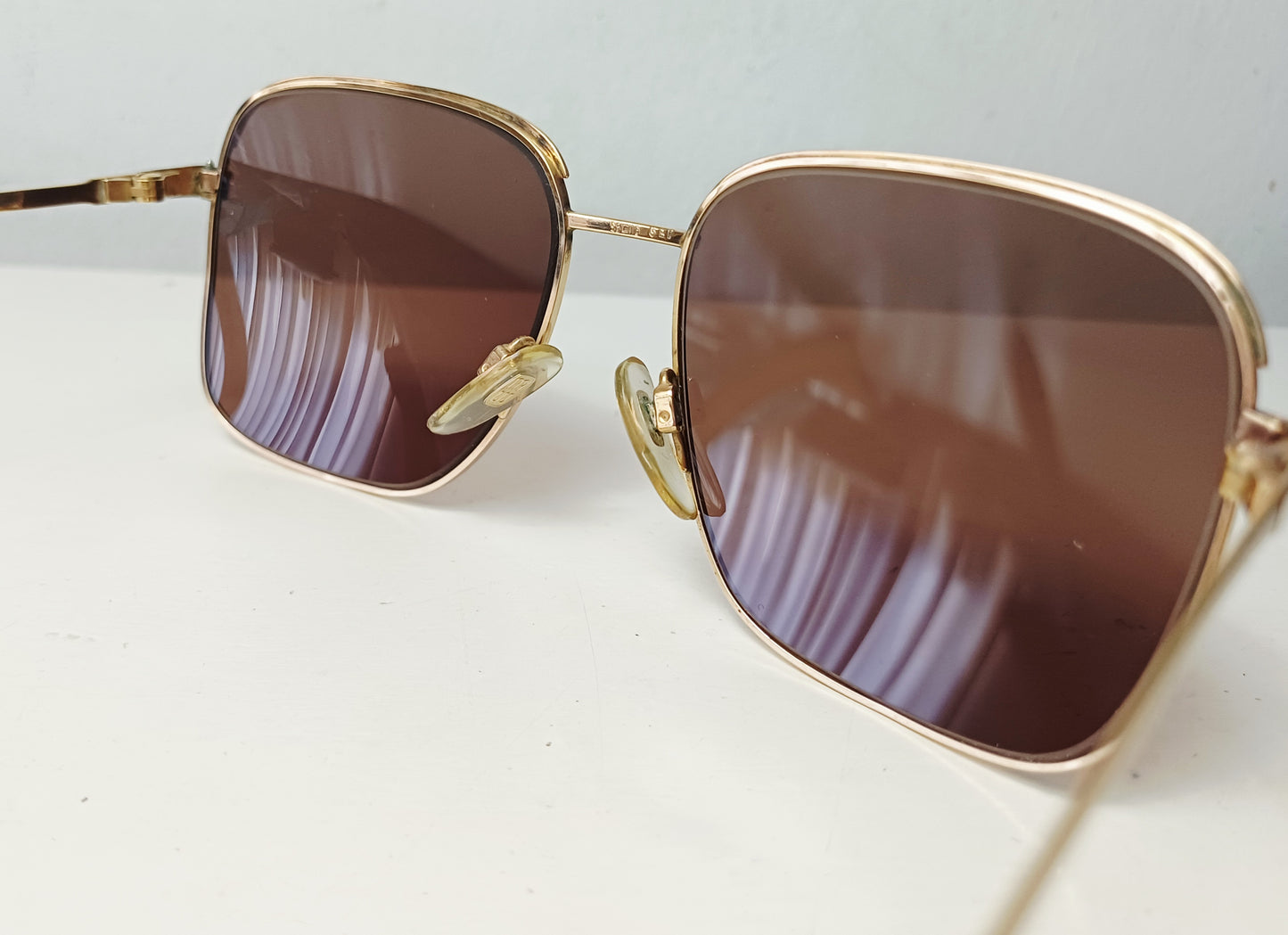 1970's MENRAD made in Germany Enchapado oro gafas sol Cuadradas / Sunglasses Gold