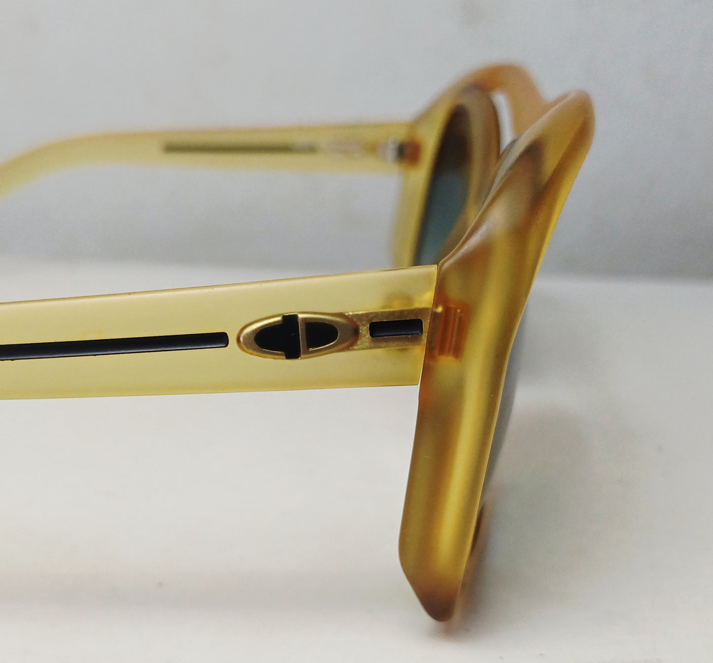 1980's CHRISTIAN DIOR made in Germany 🇩🇪 modelo 2043 rare model optyl