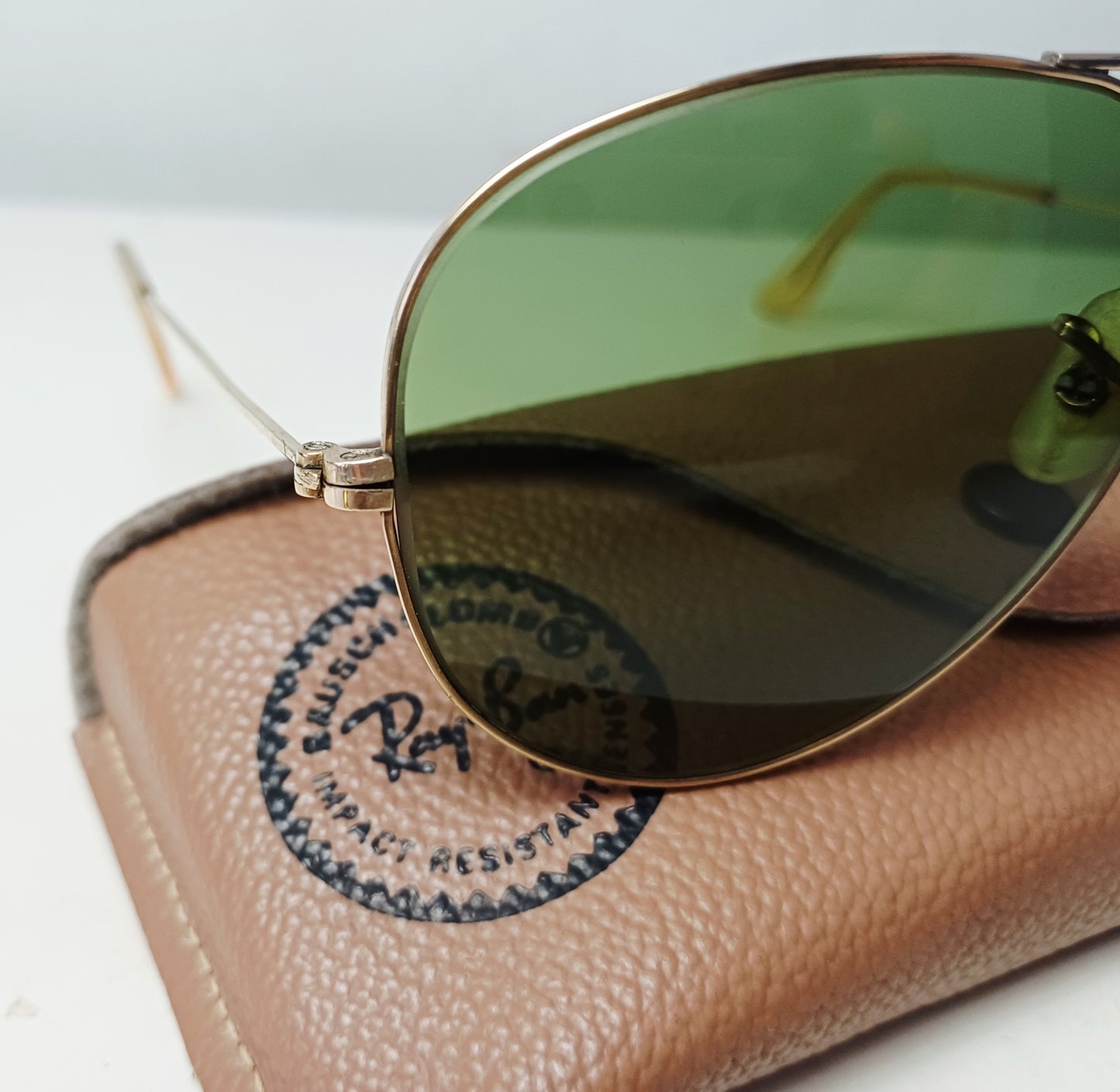 1950's RAYBAN B&L USA πΊπ² Oro 12K GF Modelo aviador (pilot Sunglasses)