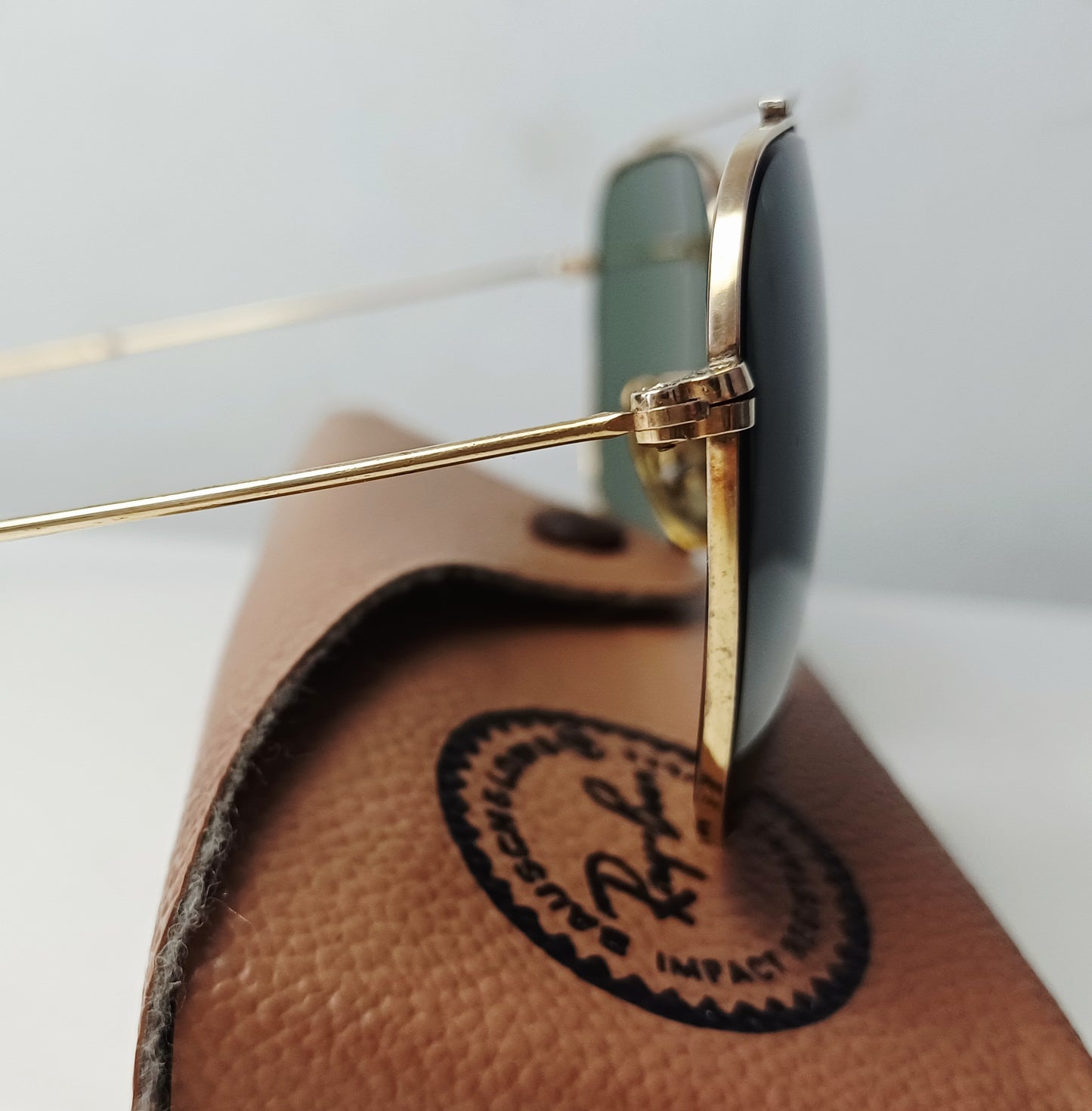 1950's RAYBAN B&L USA πΊπ² Gold 10K GF Modelo CARAVAN ECHELON (Pilot Sunglasses)