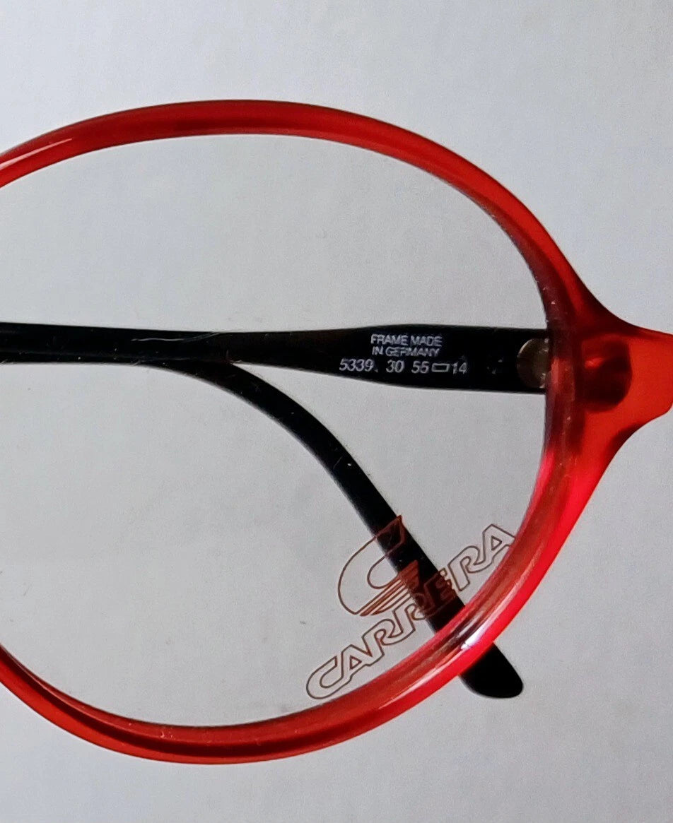 1980's CARRERA made in Austria Modelo 5339 panto optyl rojo-negro
