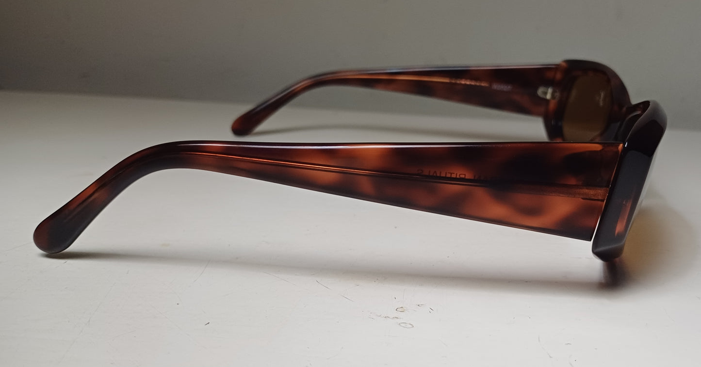 1990's RAYBAN sunglasses B&L USA Model Rituals  W2527