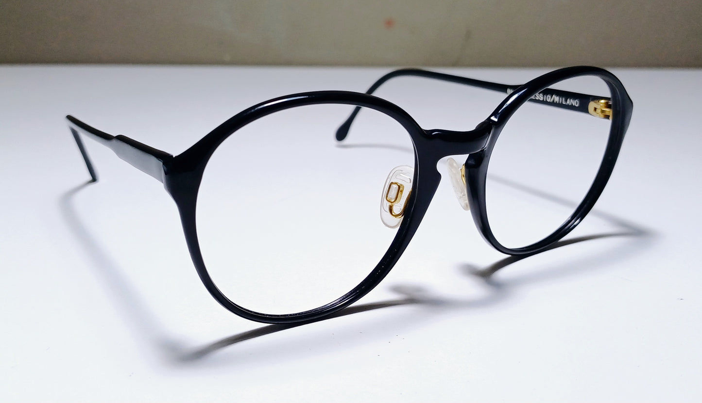 1980's UGO DALESSIO frame made in Italy panto Eyewear col. piano black