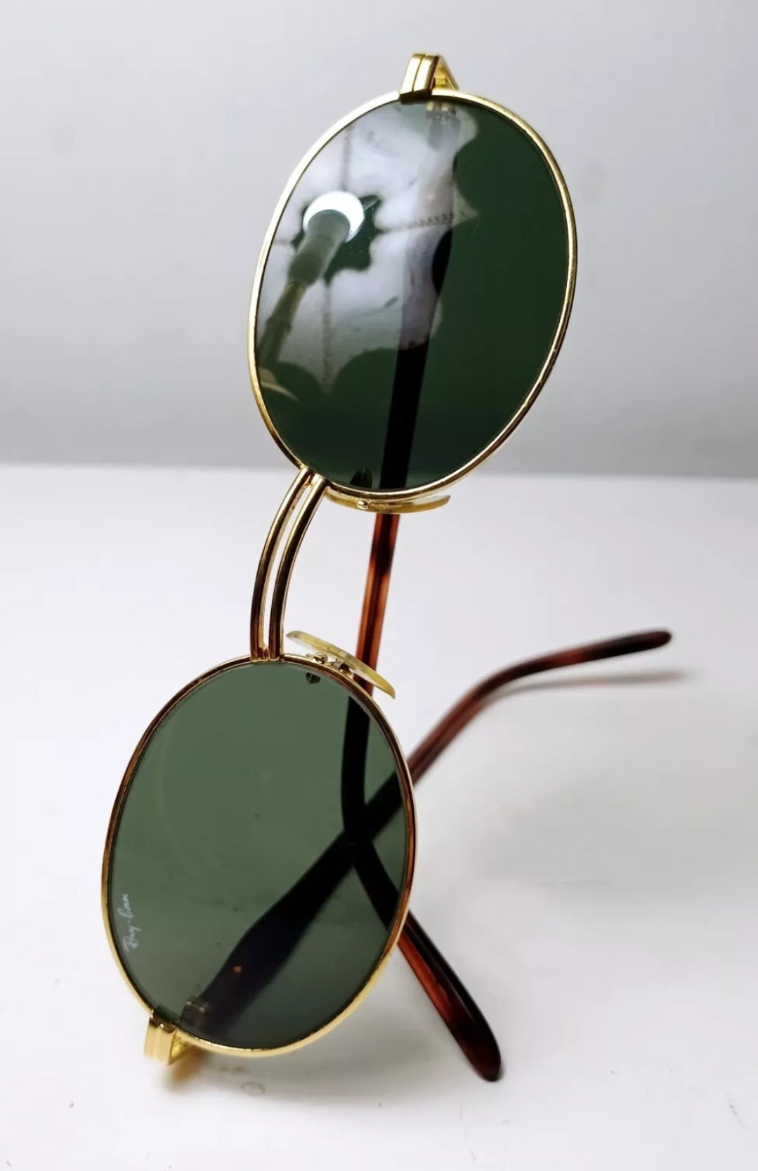 1980's RAYBAN B&L USA sunglasses model W2543 Rituals oval amulet